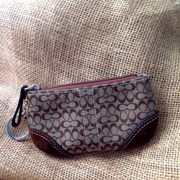 Mini Brown Coach logo change bag - Picture 1 of 10